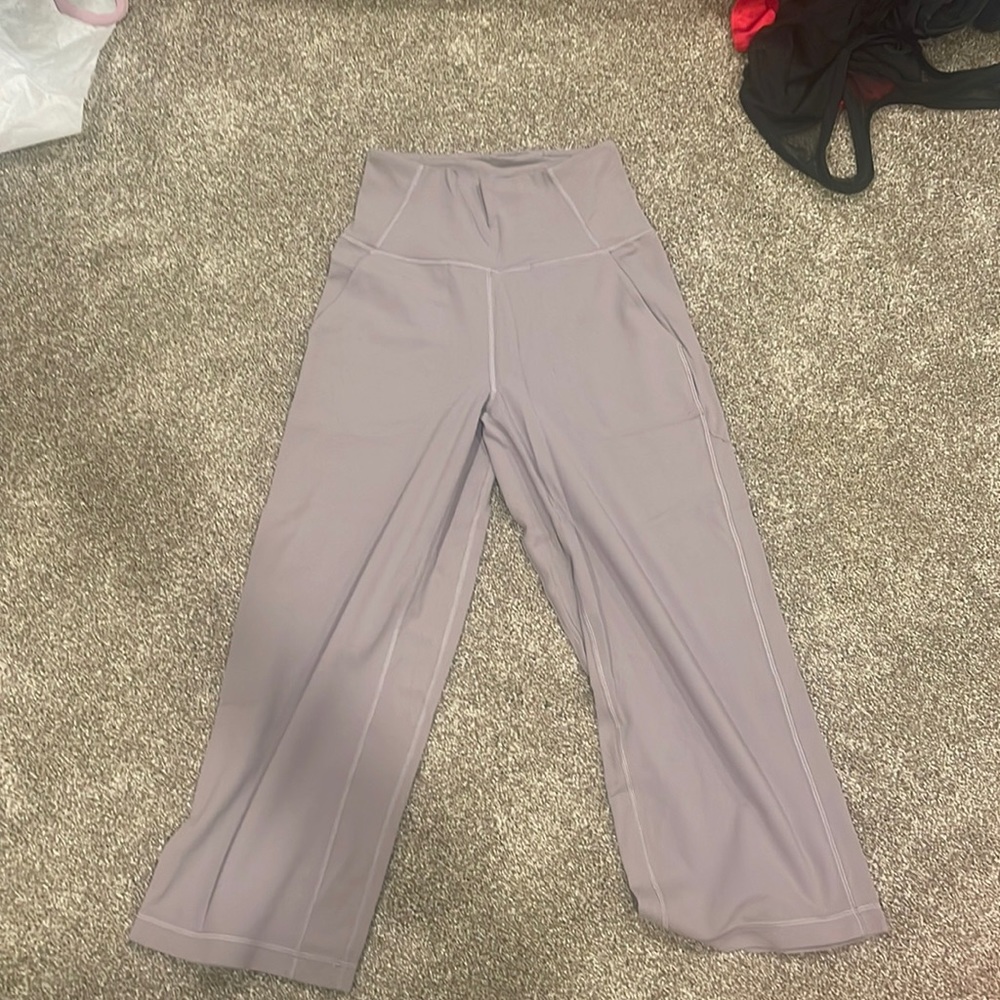 LULULEMON cute cropped wide leg flare pants for dancers and everyone